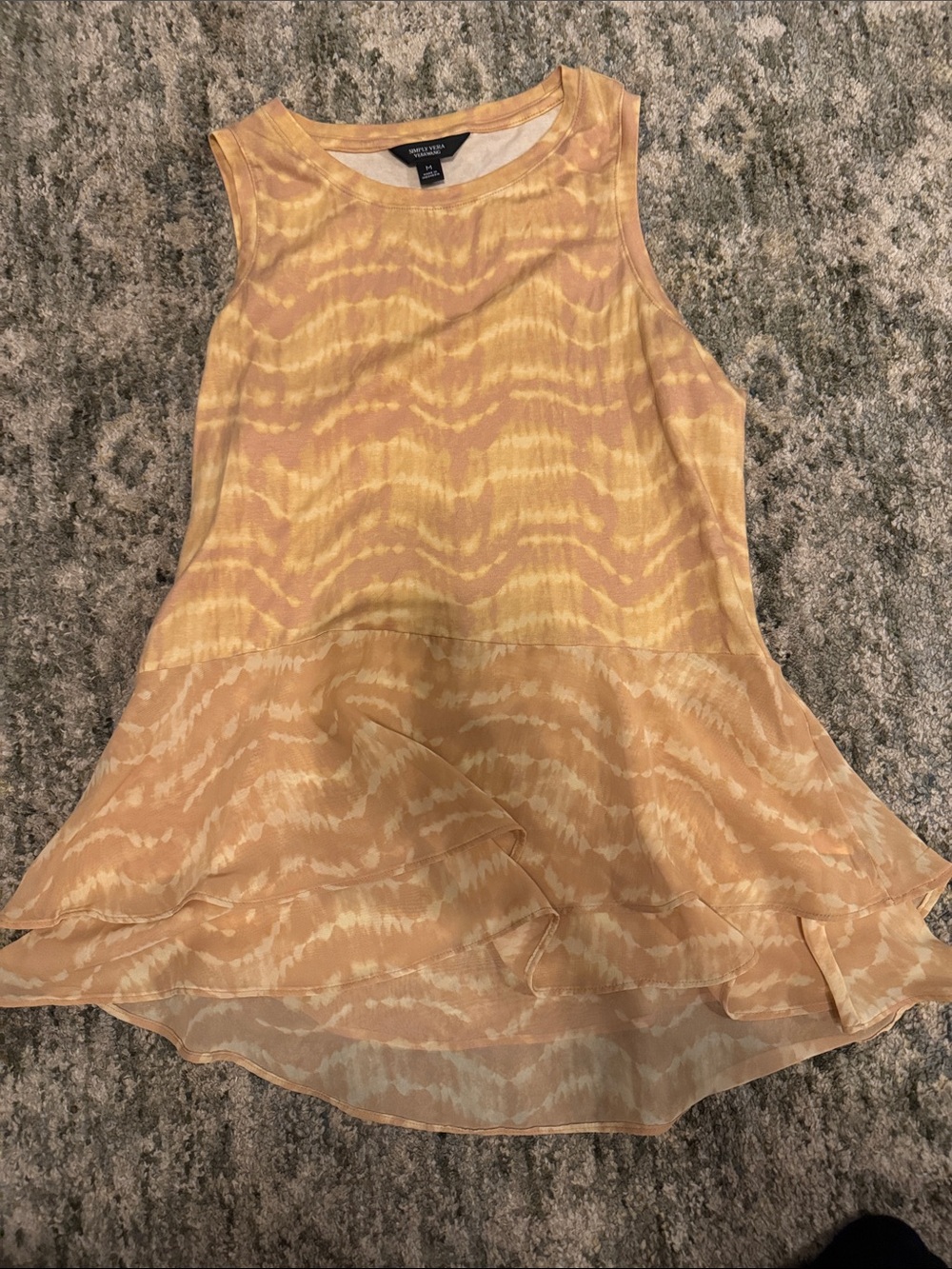 Vera Wang Patterned Ruffle-Hem Tank
